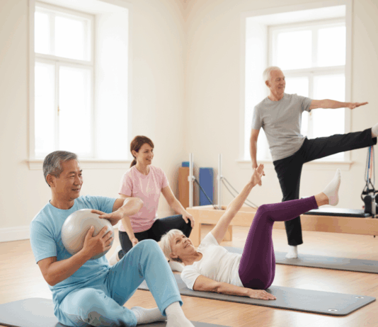 노인의 허리 건강을 지키는 필라테스 운동법